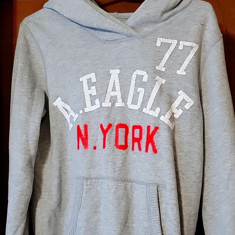 American Eagle Vintage Hooded Comfortable Sweatshirt Hoodie size med like new - Picture 1 of 2